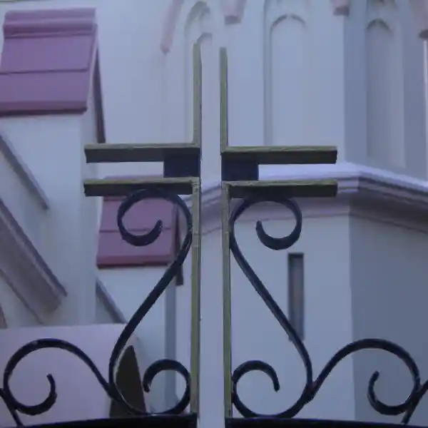 Angles in the form of a long cross on a church, Rosary Church Hong Kong